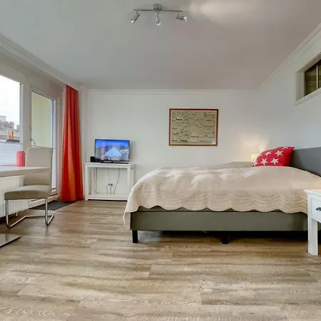 Metropol, Whg 4, Landseite Apartmán
